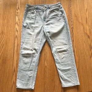 American Eagle Mom Jeans